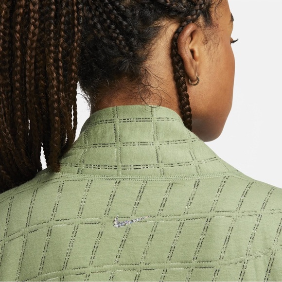 Nike Plus Jacket 💚 - Picture 9 of 12